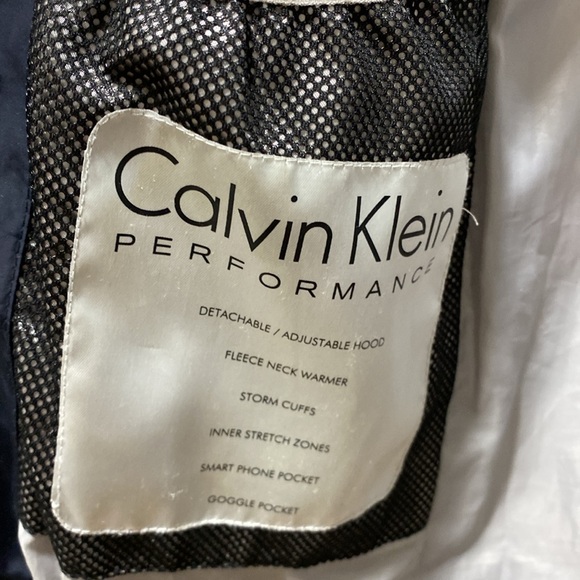 Winter Jacket / Heavy Parka - Picture 5 of 11